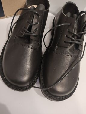 Women's Trippen Black Chukka Boots - Classic Lace-Up Comfort 39